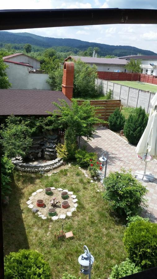 Apartament Zodiac Caransebeş Zewnętrze zdjęcie